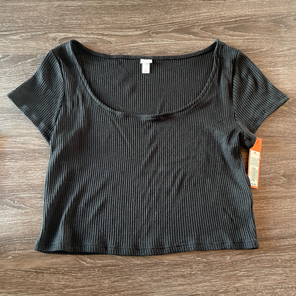 Black Colsie shirt NWT